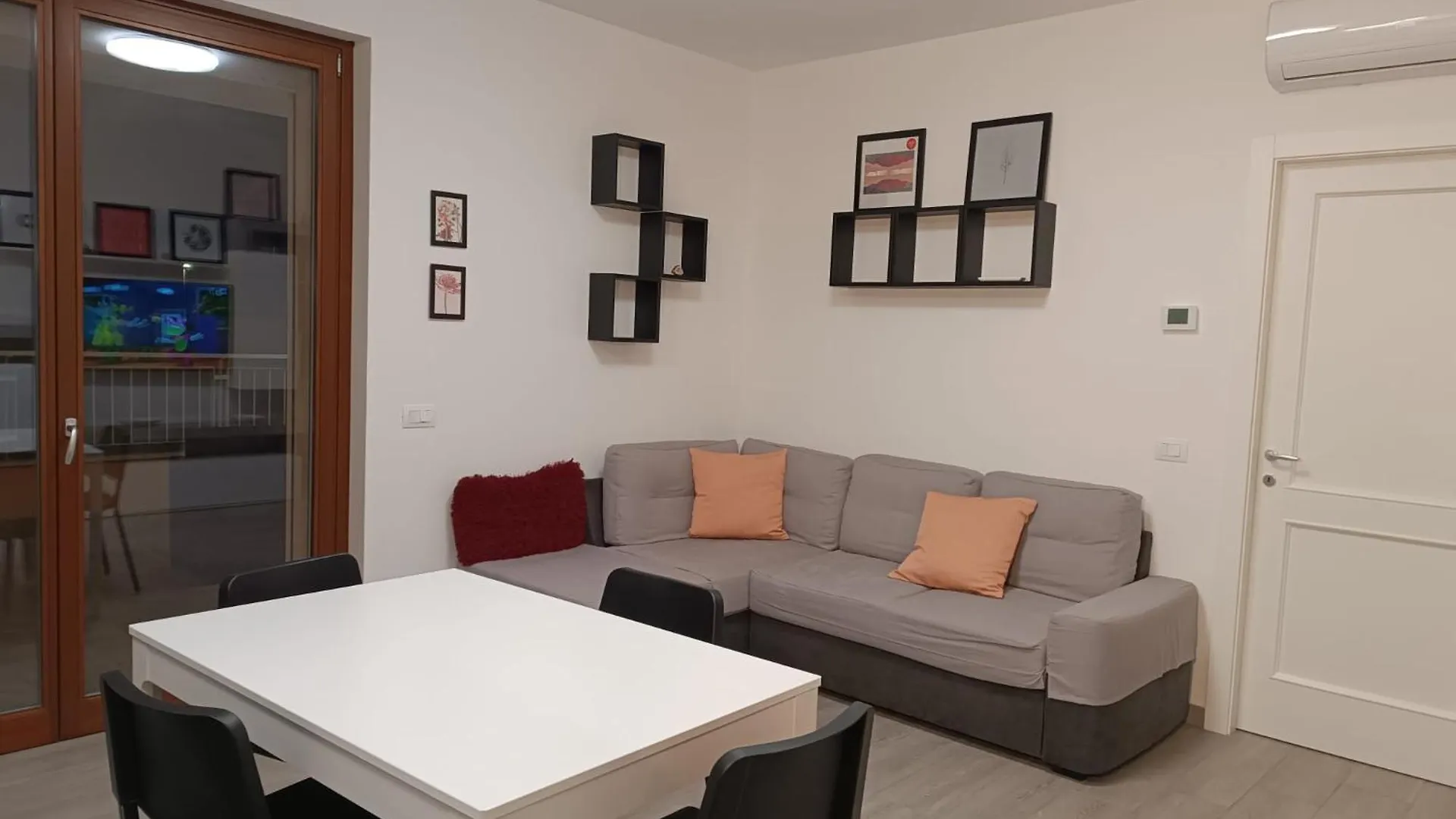 Apartment Alloggio Turistico Roma